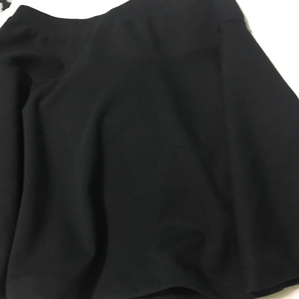 Black skirt